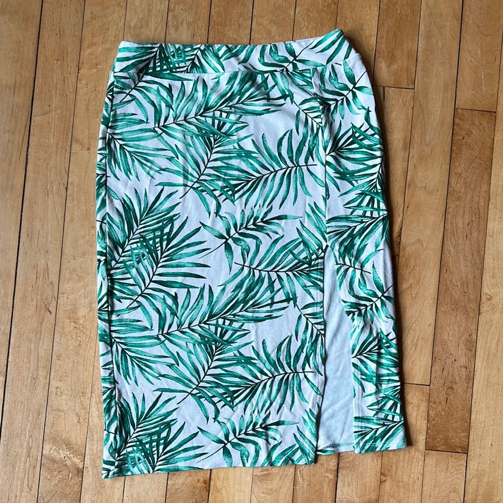 Tropical Leaf Print Midi Skirt